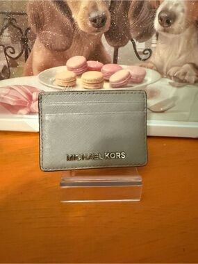 Michael Kors Jet Set Gray Leather Card Case